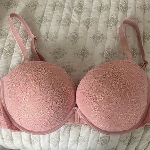 Victoria’s Secret Pink lace convertible bra